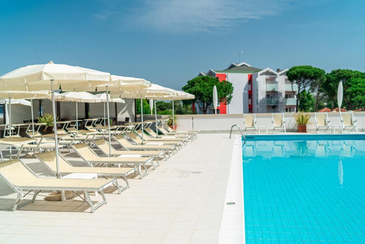 Hotel Jasminum Bibione Kültér fotó
