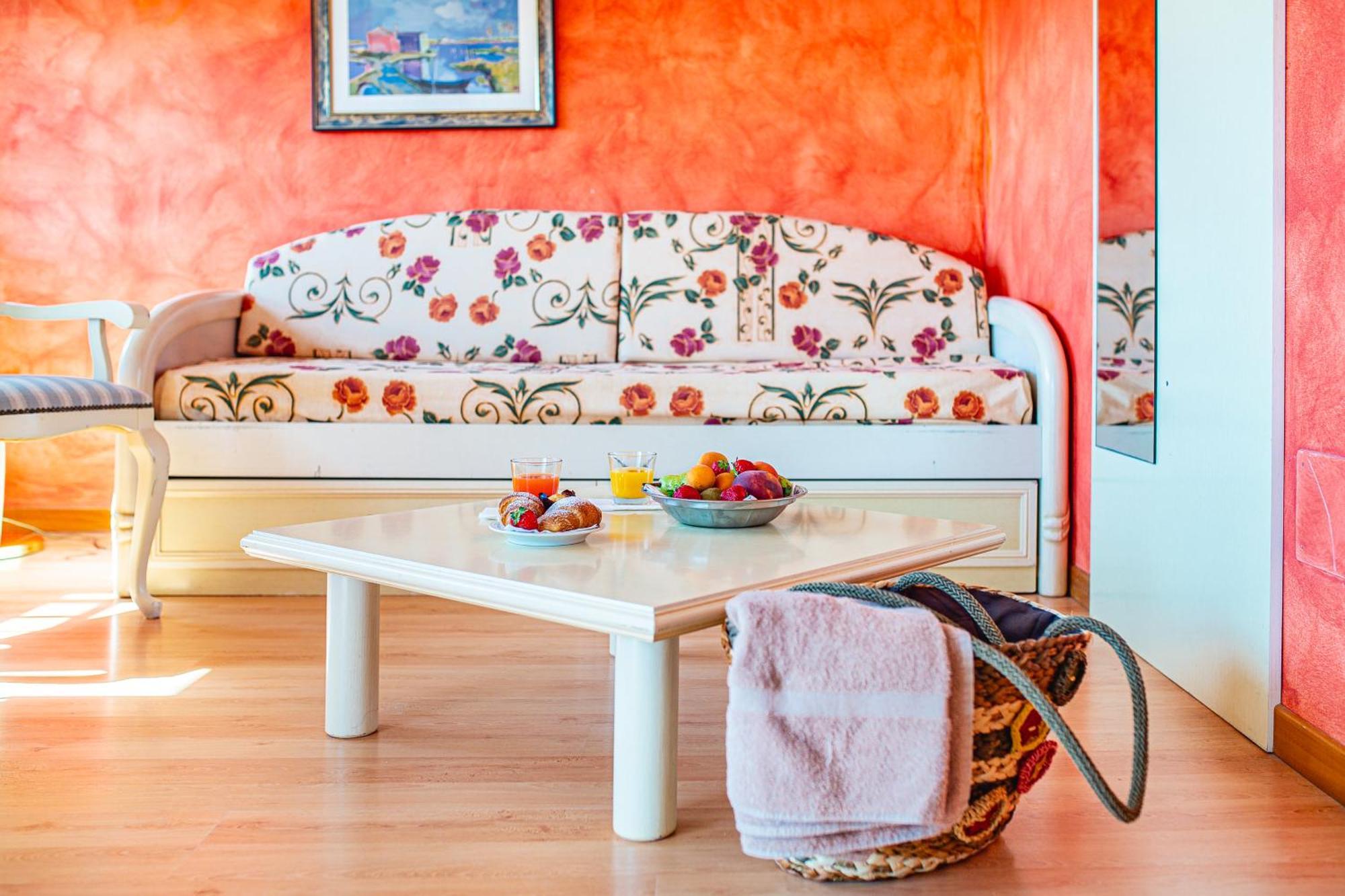 Hotel Jasminum Bibione Kültér fotó