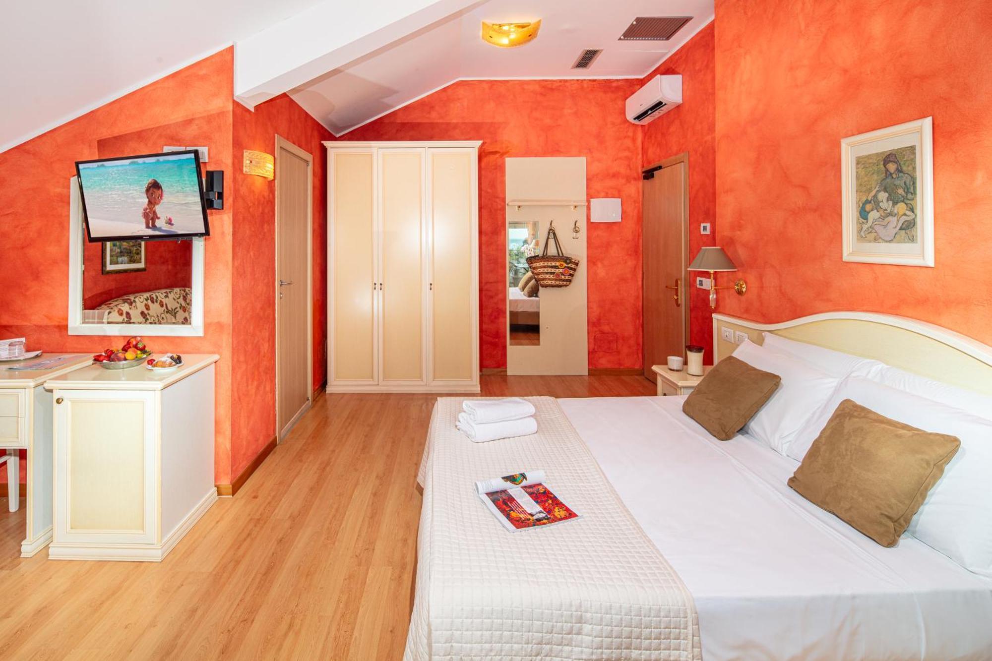 Hotel Jasminum Bibione Kültér fotó
