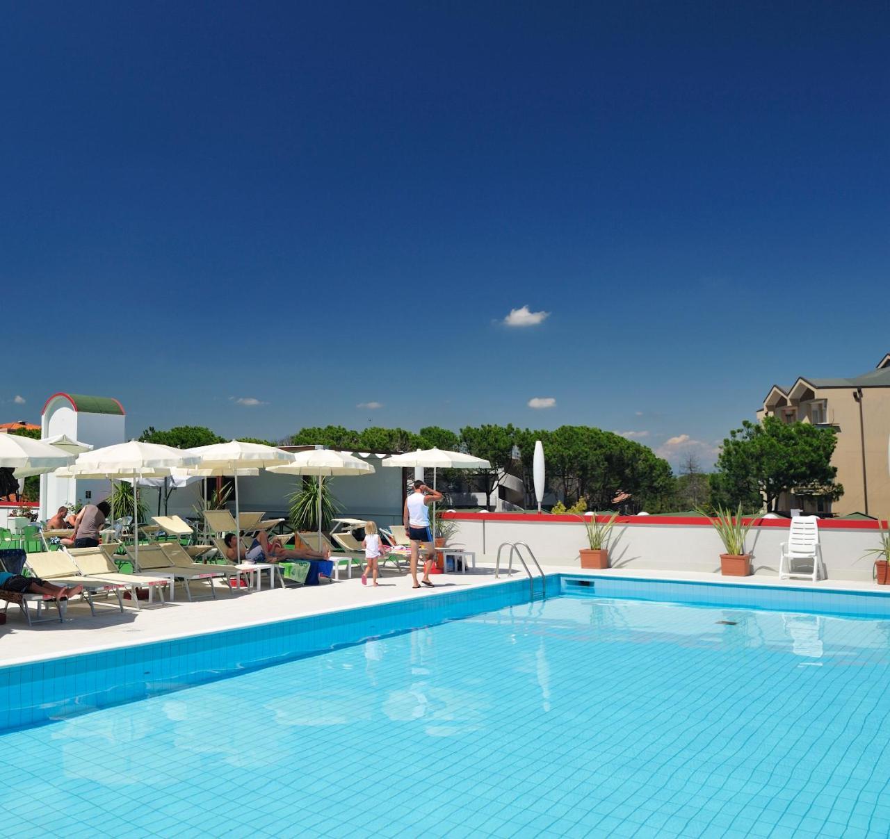 Hotel Jasminum Bibione Kültér fotó